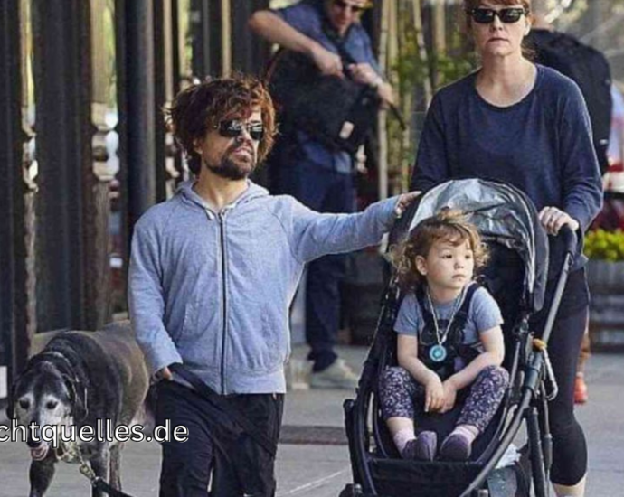 John Carl Dinklage